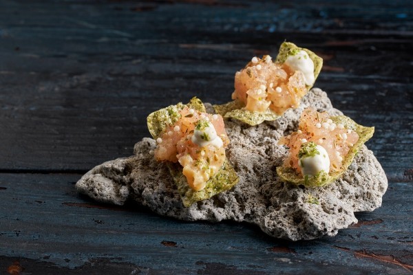 Tasty-Bites Seaweed & Nori met tonijntartaar en Natural Sauce Wasabi