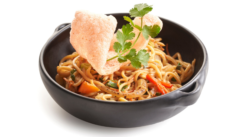 Oosterse wok met Kroepoek Rode Curry