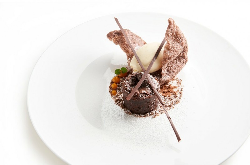 Moelleux van Chocolade met Kroepoek Chocolade