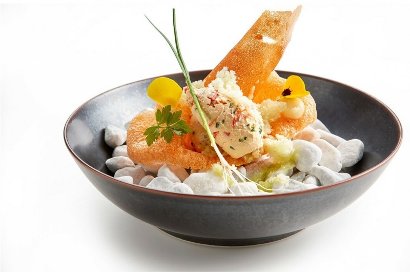 Geitenkaas van Polle met Kroepoek Gerookte Paprika